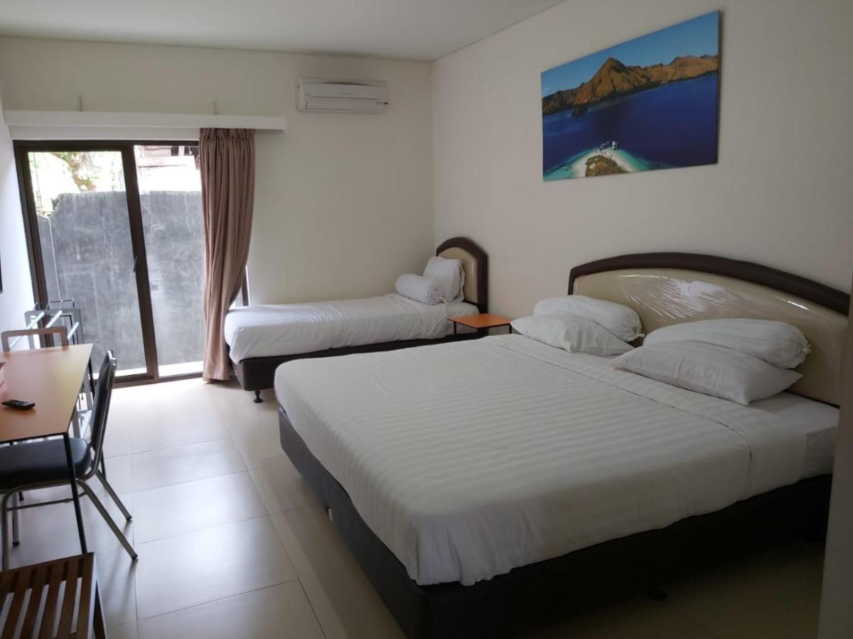 Hotel Larensia Labuan Bajo Luaran gambar
